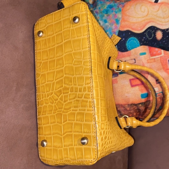 PATRICIA NASH NWOT CROC HAND BAG / CROSSBODY YELLOW WITH COIN PURSE DUST BAG - Picture 9 of 14